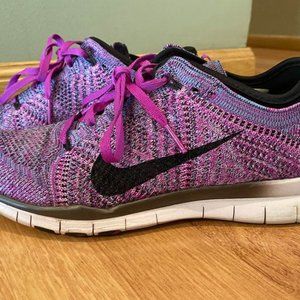 Women’s Nike Free TR Flyknit